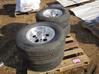    (4) 255/70R15 Tires on Aluminum Rims