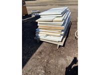    Pallet of Hollow Core Interior Doors Various Sizes