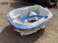  Maax  Jetted Tub