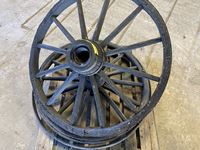    Old Wagon Wheel