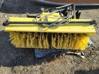 2012 John Deere  52" Quick Hitch Broom