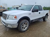 2004 Ford F150 4X4 Extended Cab Truck