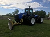 2007 New Holland TJ430 4WD Tractor