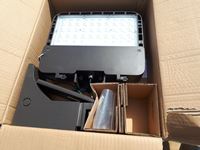    LED Wall Mount Area Light (New)