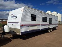 2004 Pioneer 30TSB 30 Ft T/A Travel Trailer