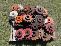    Pallet of Metal & Poly Sprockets
