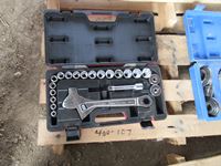    Tool Kit & U Joint Tool