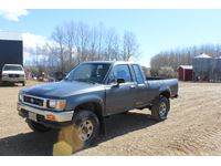 1992 Toyota Tacoma 4x4 Extended Cab Pickup