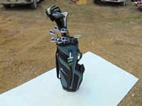    Nike Dymo Right Handed Golf Set w/Bag
