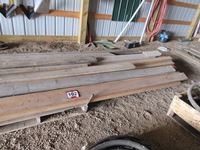    Pallet of Miscellaneous Lumber