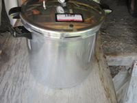    Pressure Cooker Pot