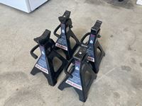   (4) Pro Point 3 Ton Jack Stands