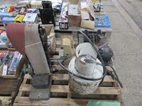    Pallet of Miscellaneous Carpenters Tools
