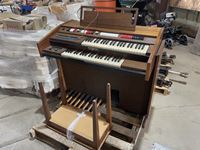    Baldwin Electric Organ