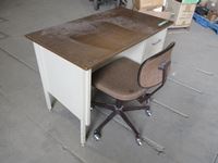    Desk & Swivel Office Chair