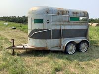    Two Horse T/A Bumper Pull Trailer