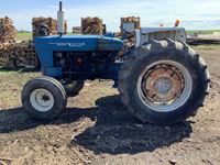  Ford 5600 2WD Tractor