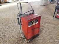  Lincoln AC-180-S Electric Welder
