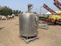    Stainless Steel Tank W/ Vertical Mixer