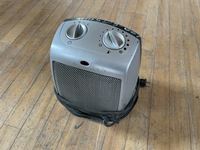    Honey Well Electric Space Heater