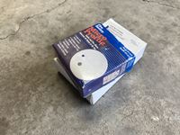    Digital Thermostat w/ Smoke Detector