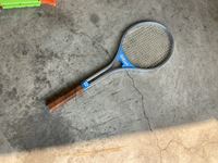    Wilson Tennis Racket