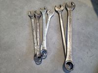    Qty of Wrenches