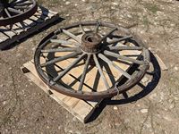    27 Inch Wooden Wagon Wheel