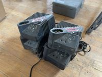  Bosch  (4) Battery Chargers