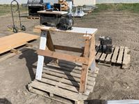    Table Saw W. Stand