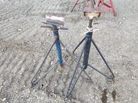 (2) Pipe Stands