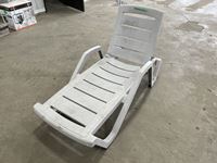    Plastic Lawn Chair