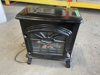  Sylvania  1500W Electric Fireplace/Heater
