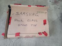    Samsung Black Glass Stove Top