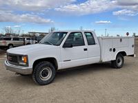 1997 GMC 2500 Extended Cab Utility Truck