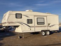 1998 Forest River Sierra SEF25BHS/MID 25 Ft T/A Fifth Wheel Trailer