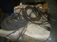    Pallet of Various Size Hydraulic Hose, Fittings & Valves