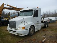 1998 Volvo  T/A Day Cab Truck Tractor