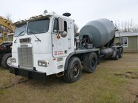  Freightliner  T/A T/A Cement Truck