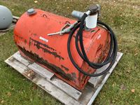    Westeel Skid Tank with 12 Volt Electric Pump