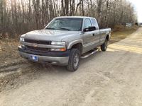 2001 GMC 2500LS 4X4 Extended Cab Pickup