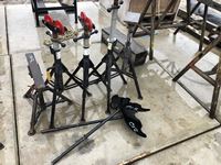    (5) Pipe Stands
