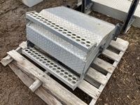 Aluminum Truck Steps W/ Battery Box