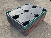   (6) 48 Inch X 40 Inch Plastic Pallets