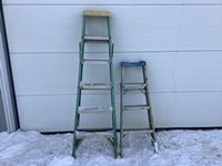    (2) Step Ladders