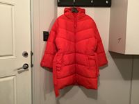    New Ladys Puffer Lined Winter New Day Red Coat with Belt Size 1-X
