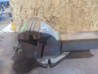 Record  8 Inch Vise