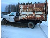1993 Ford F350 2WD Garbage Truck