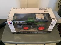    New RC Farm Tractor with Remote Control