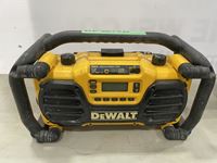    DeWalt Radio & Battery Charger